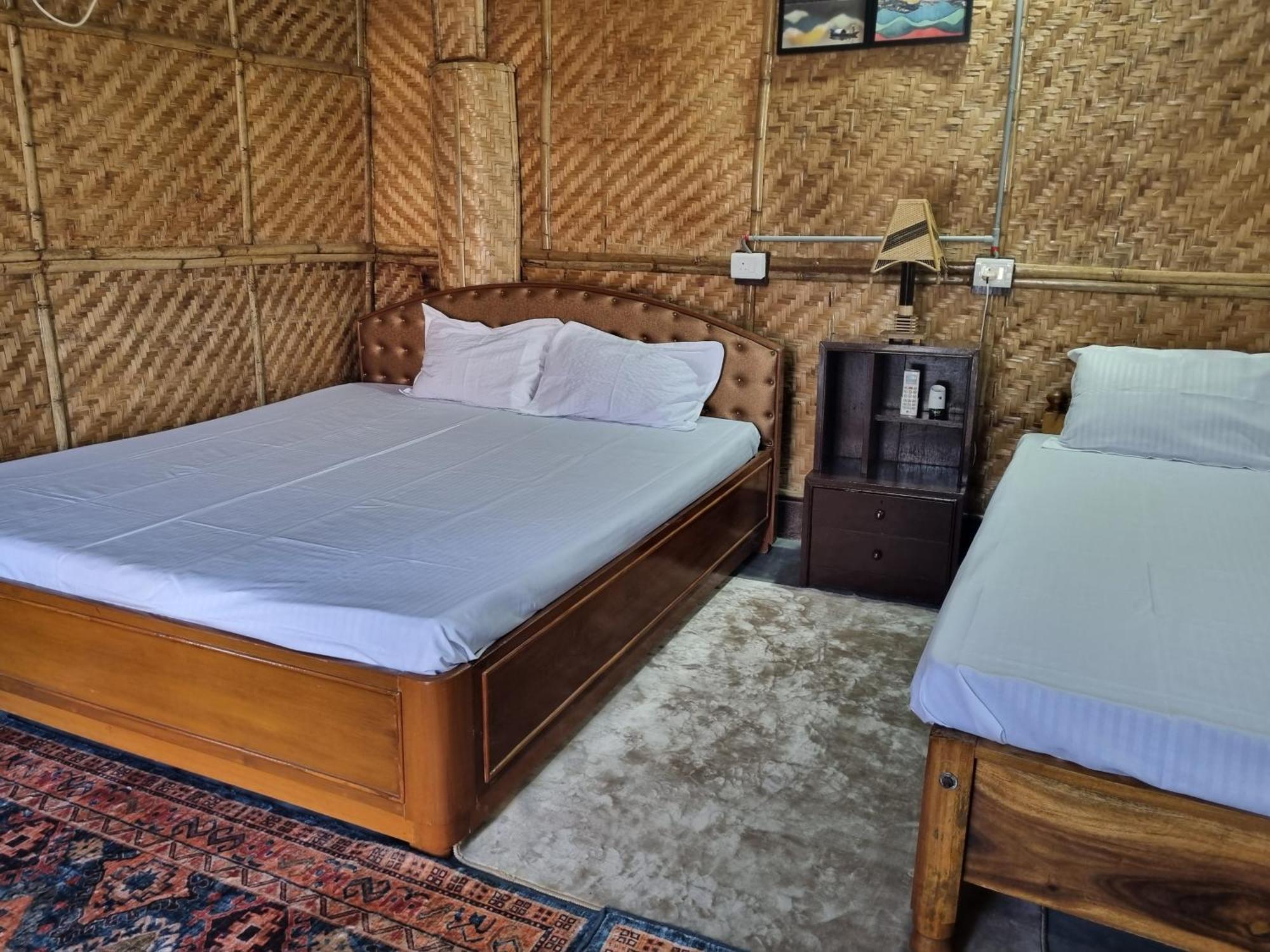 Alohi The Terrace Homestay Tezpur Buitenkant foto