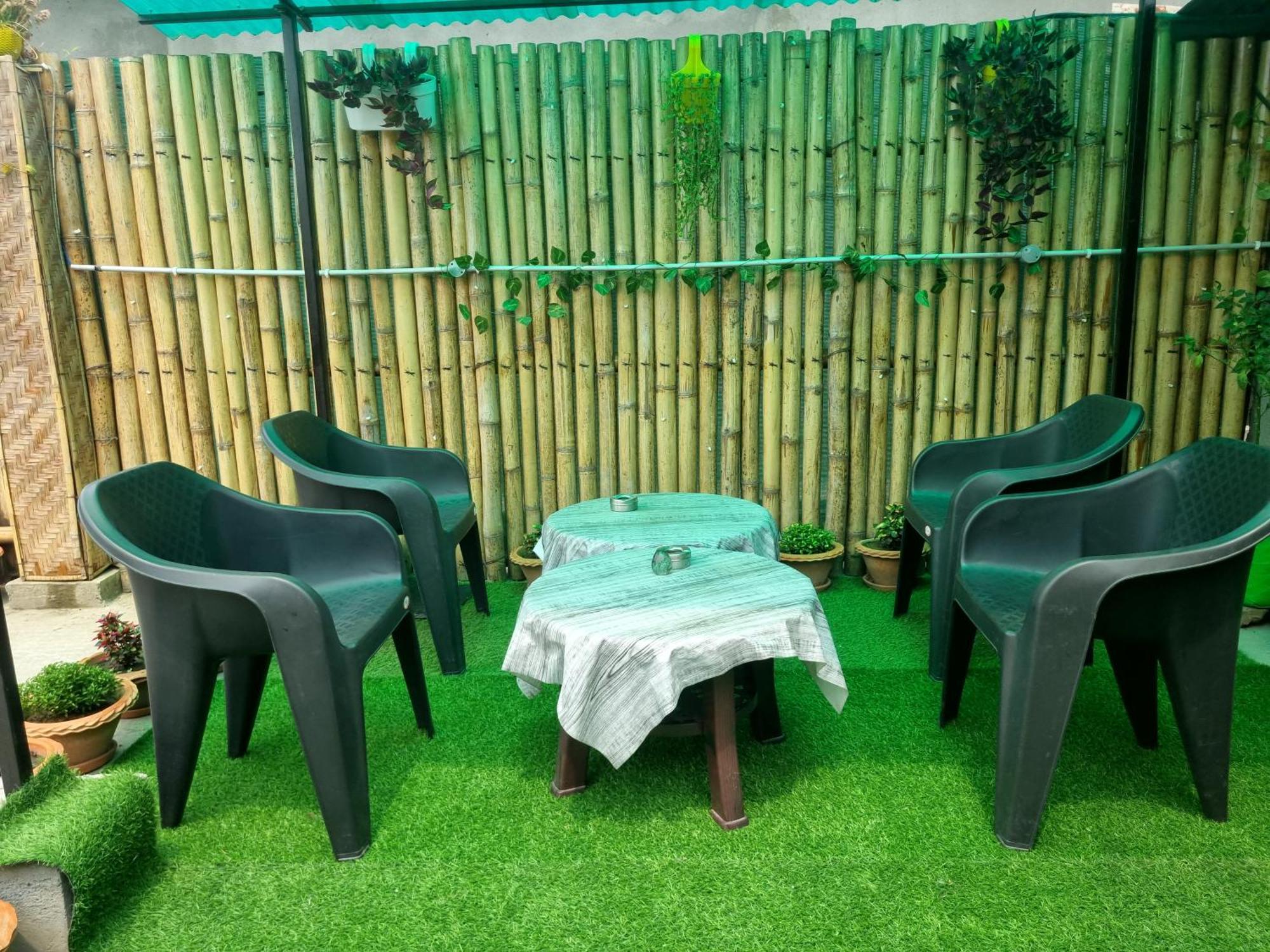 Alohi The Terrace Homestay Tezpur Buitenkant foto